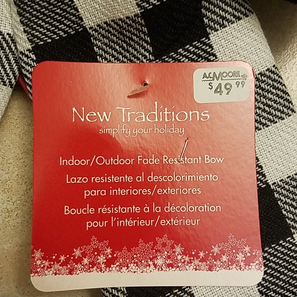 New Traditions black and white plaid oversized bow - Picture 2 of 7
